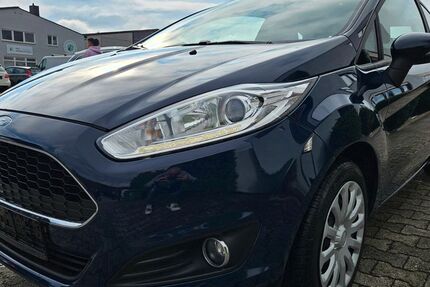 Ford Fiesta 123.200 km 5.400 € Regensburg 93057