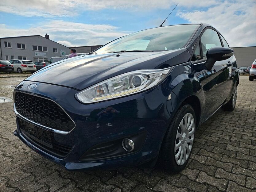 Ford Fiesta 123.200 km 5.400 € Regensburg 93057