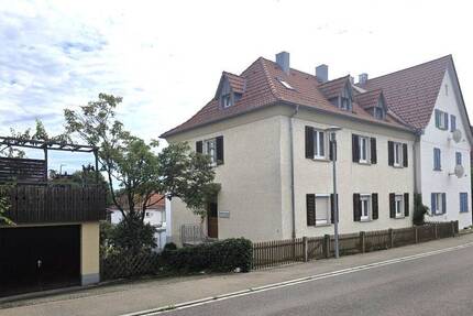 RESERVIERT: 2-Zimmer DG Whg. - als 3-Zimmer ausbaubar- in toller Lage zu verkaufen 2 zimmer