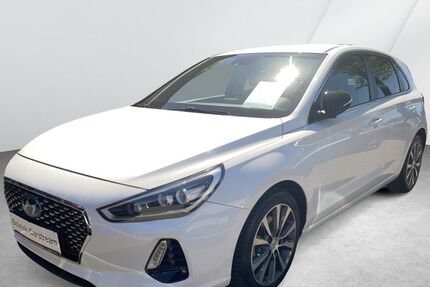 Hyundai i30 85.420 km 12.690 &euro; Cuxhaven 27472