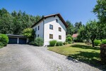 Top gepflegtes Ein- bis Zweifamilienhaus im Landhausstil in absolut ruhiger Lage - Einfamilienhaus Willmering / Geigen Geigen | Angebot:24605759