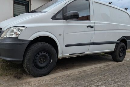 Mercedes-Benz Vito 237.482 km 6.800 &euro; Taura 04889