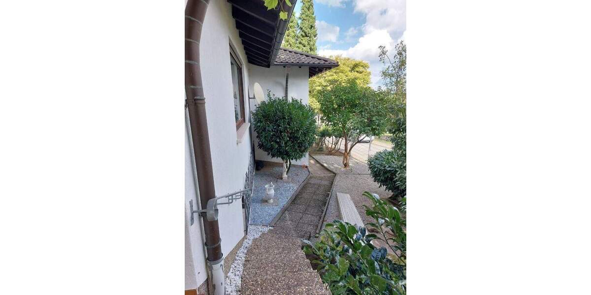 Bungalow Freisen Reitscheid - 8 Zimmer, 290 m&sup2;, 445.000&euro; | Angebot:24484285