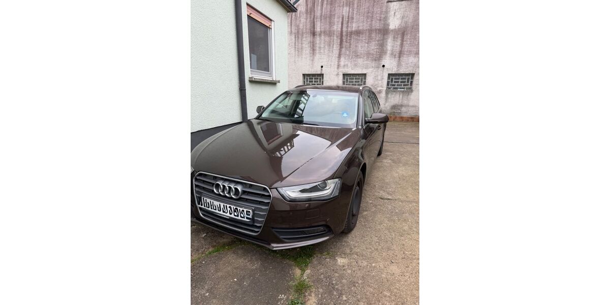 Audi A4 203.000 km 8.200 &euro; Schweinfurt 97421