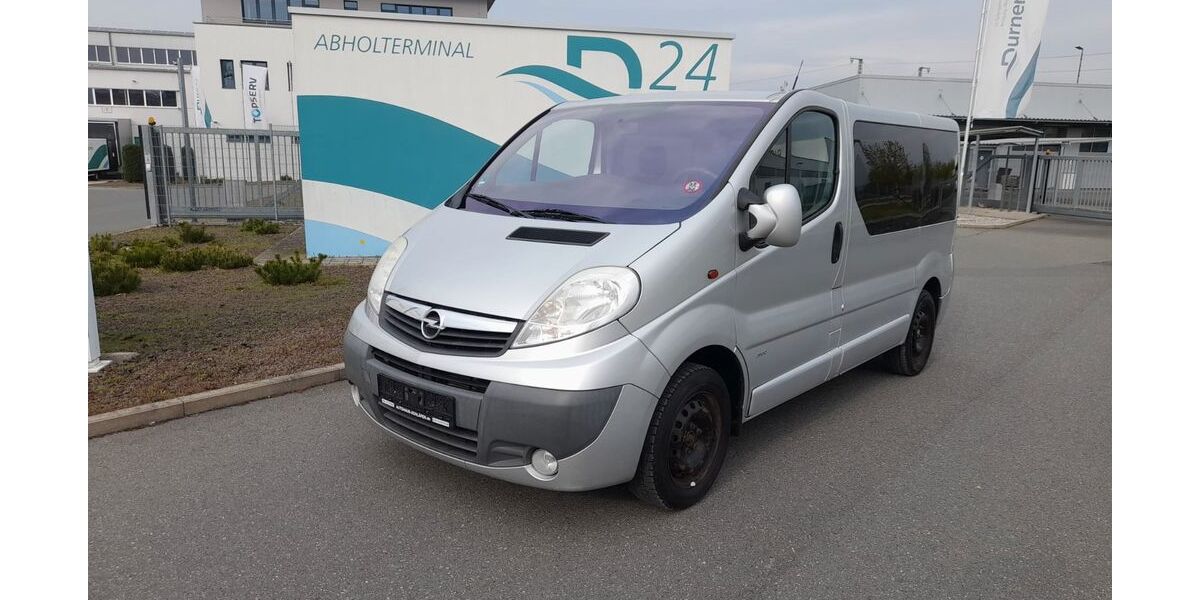Opel Vivaro 190.000 km 7.990 &euro; Nürnberg, Mittelfranken 90431