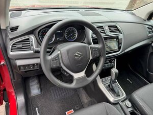Suzuki SX4 S-Cross Comfort +Allgrip Hybrid 52.000 km 20.290 &euro; Olsberg 59939