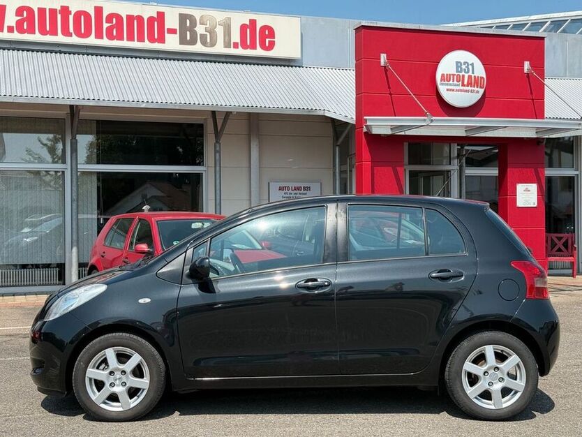 Yaris