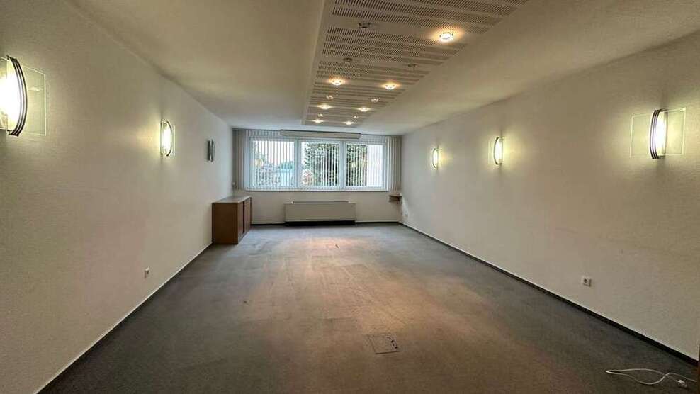 Büro in Hamminkeln 1.875 € 341 m²