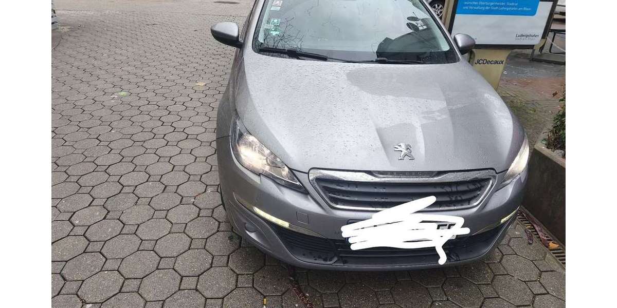 Peugeot 308 186.000 km 4.300 &euro; Ludwigshafen am Rhein 67059