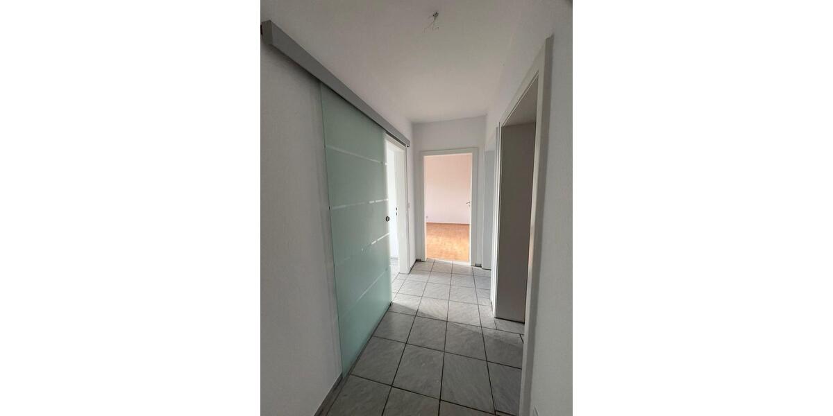 Etagenwohnung Lotte - 3 Zimmer, 65 m&sup2;, 595&euro; | Angebot:26001672