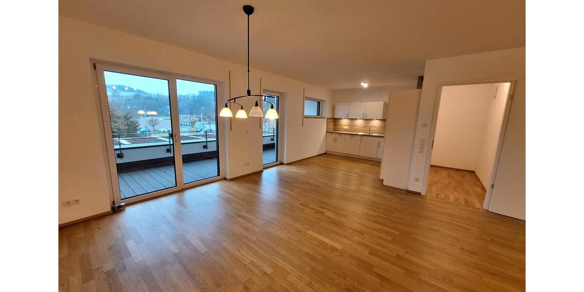 Neuwertige 2 -Zimmerwohnung zimmer