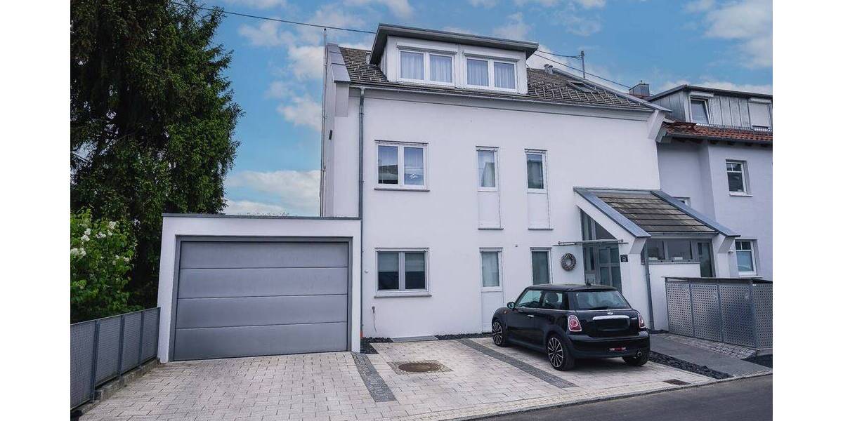 Doppelhaushälfte Leutenbach - 9 Zimmer, 286 m&sup2;, 1.185.000&euro; | Angebot:26787993