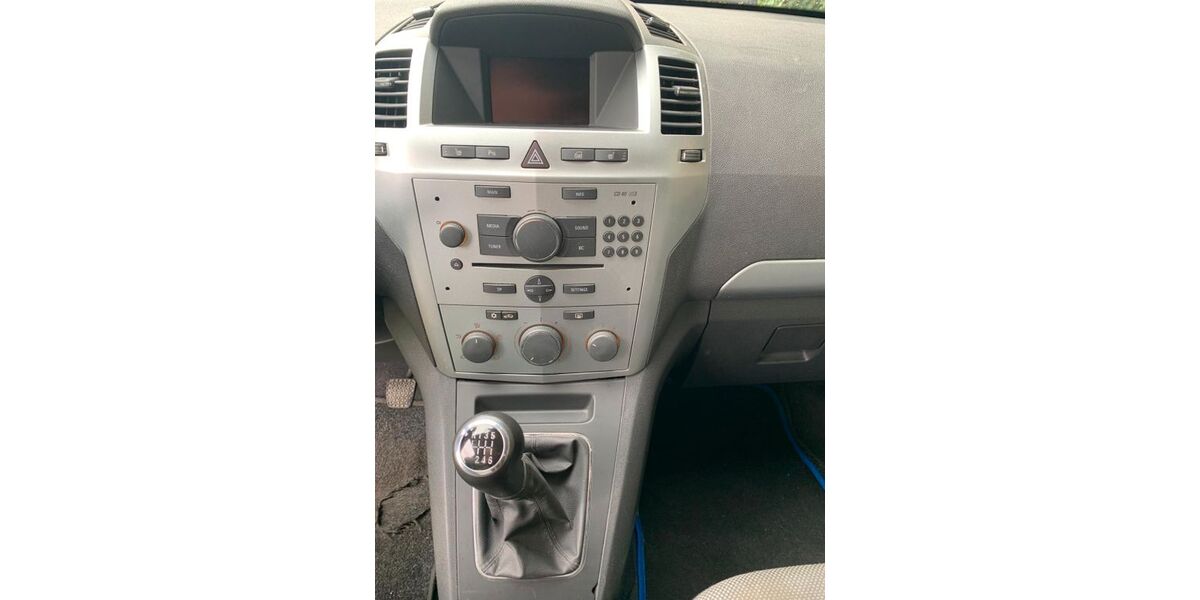 Opel Zafira 181.500 km 4.500 &euro; Amerang 83123