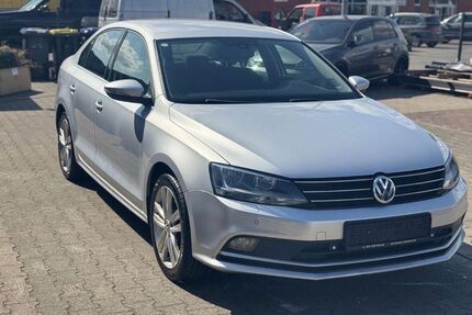 VW Jetta 171.000 km 5.990 &euro; Helmstedt 38350
