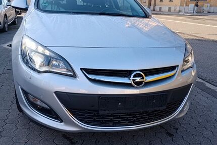 Opel Astra 189.600 km 4.599 &euro; Kassel 34125