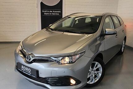 Toyota Auris 133.200 km 9.750 &euro; Lippstadt 59557
