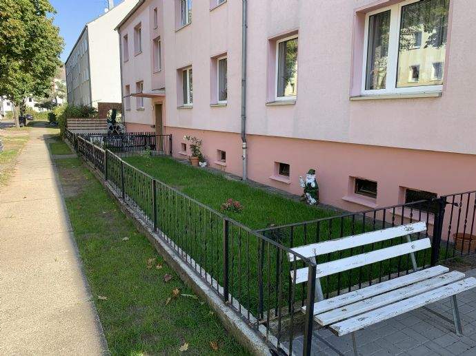 Etagenwohnung Plattenburg Glöwen - 2 Zimmer, 49 m&sup2;, 295&euro; | Angebot:23252345