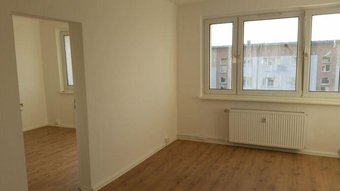 Dachgeschoßwohnung Zwenkau - 2 Zimmer, 47 m&sup2;, 380&euro; | Angebot:26336994