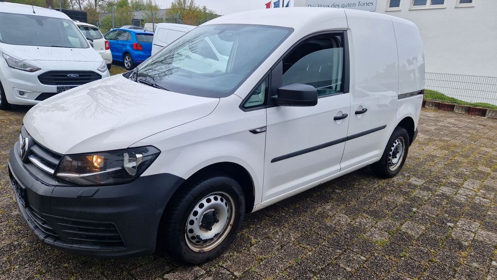 VW Caddy 157.000 km 9.990 &euro; Ludwigsburg 71634