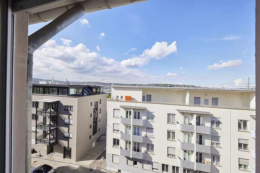 Wohnung zum Mieten in Stuttgart, 969 € 57 m²