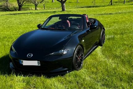 Mazda MX-5 33.000 km 24.900 &euro; Wiesenbach 69257