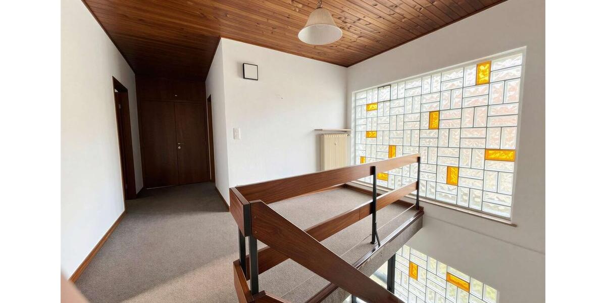 Einfamilienhaus Seeheim-Jugenheim Jugenheim - 5 Zimmer, 136 m&sup2;, 1.400&euro; | Angebot:25991129