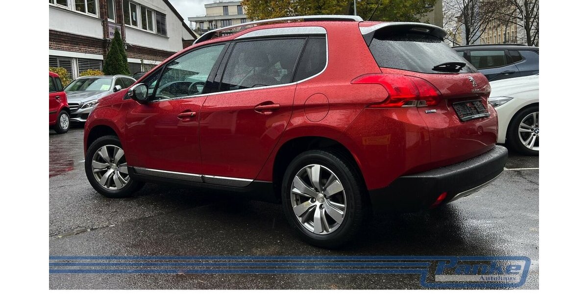 Peugeot 2008 Allure*Navi*PDC*SHZ*Ambiete*1-Hand*Tel. 98.291 km 7.480 &euro; Berlin 13187