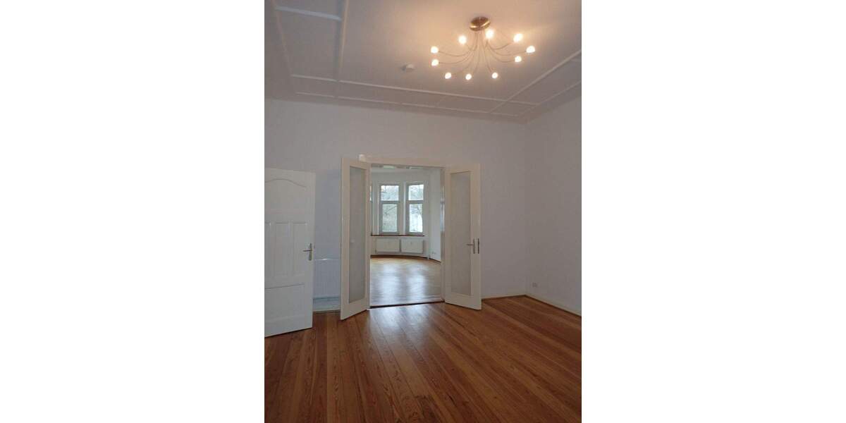 Etagenwohnung Göttingen Oststadt - 5 Zimmer, 145 m&sup2;, 1.450&euro; | Angebot:24156016