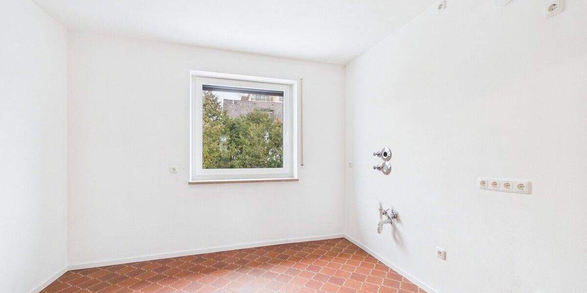 Etagenwohnung Regensburg / Reinhausen Reinhausen - 4 Zimmer, 100 m&sup2;, 1.300&euro; | Angebot:24992627