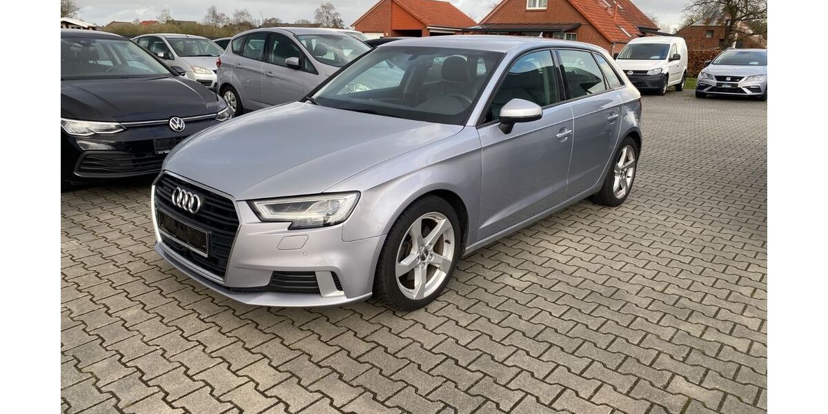 Audi A3 171.000 km 14.999 &euro; Südbrookmerland 26624