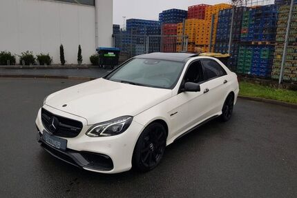 Mercedes E 63 AMG