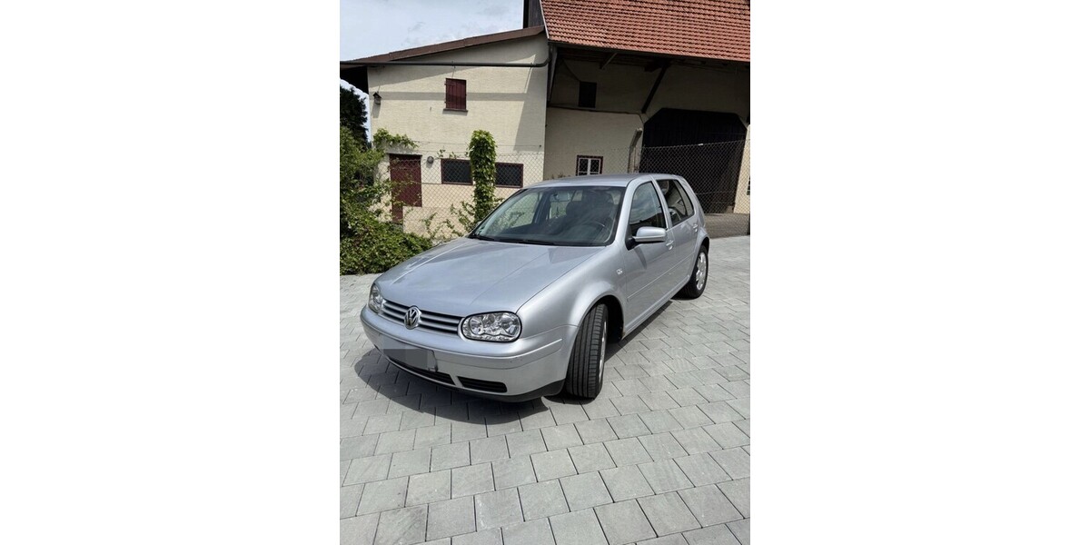 VW Golf IV 175.000 km 3.490 € Althengstett 75382