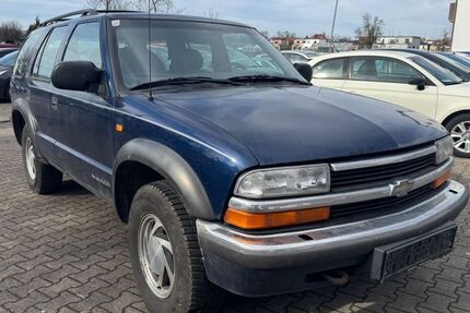 Chevrolet Blazer 216.180 km 1.750 &euro; Baienfurt 88255