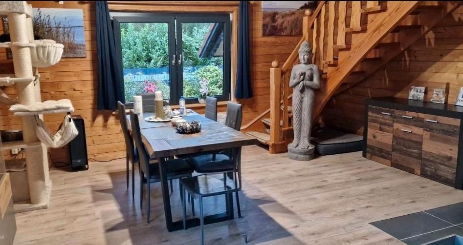 Einfamilienhaus Stadland - 4 Zimmer, 104 m&sup2;, 309.000&euro; | Angebot:26238090