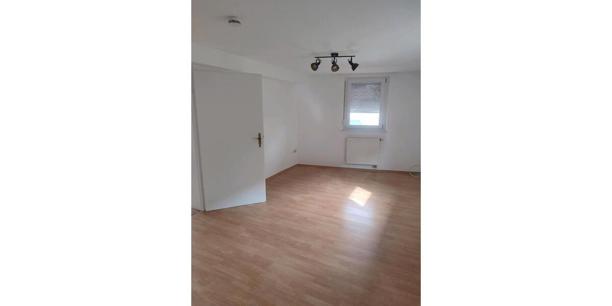 Erdgeschoßwohnung Bietigheim - 3 Zimmer, 73 m&sup2;, 980&euro; | Angebot:26339923