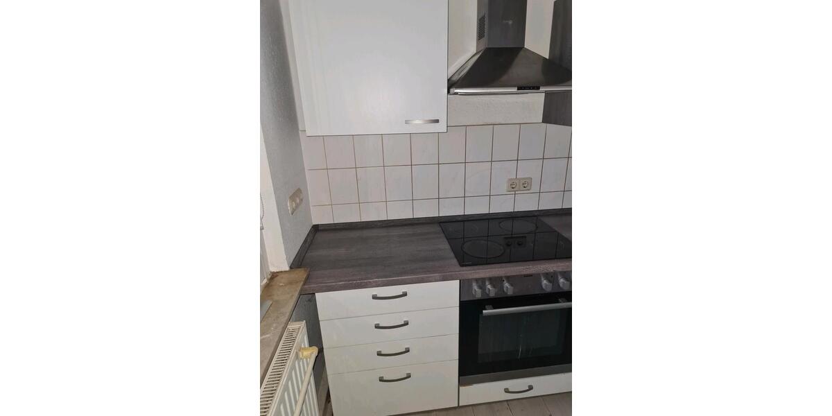 Etagenwohnung Zwickau Zwickau-Nord - 4 Zimmer, 80 m&sup2;, 95.000&euro; | Angebot:24549053