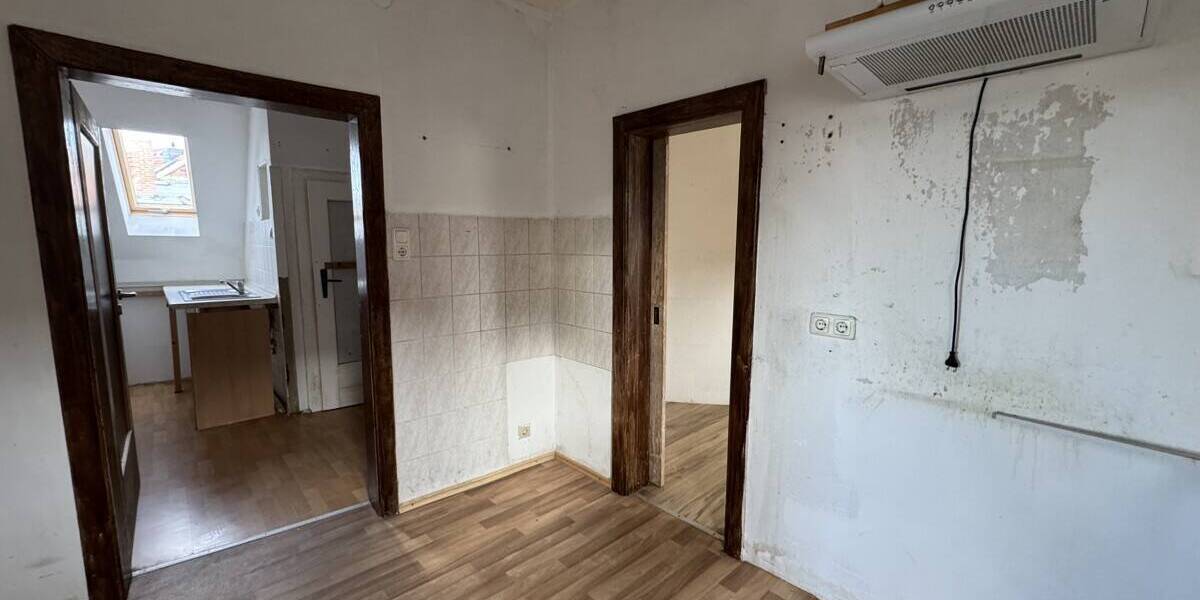Gewerbeobjekt Eisenberg - 8 Zimmer, 164.500&euro; | Angebot:26203908