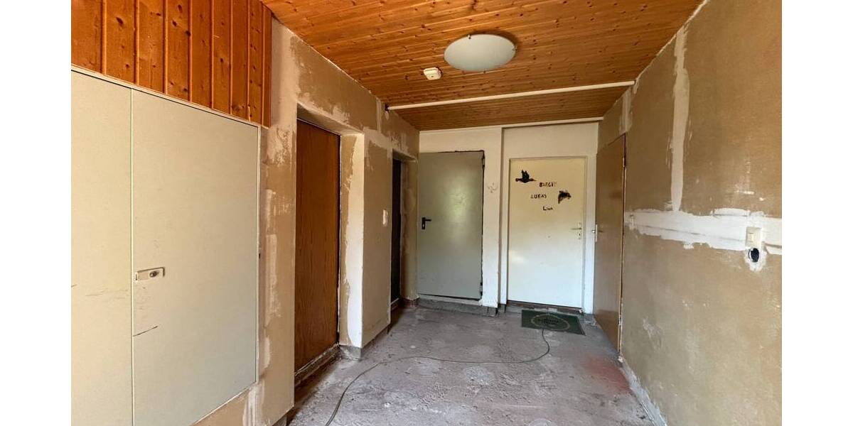 Mehrfamilienhaus, Wohnhaus Wetter Warzenbach - 9 Zimmer, 300 m&sup2;, 349.900&euro; | Angebot:23948263