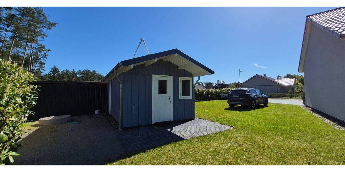 Moderner, neuwertiger Bungalow mit PV-Anlage, Wärmepumpe, Wallbox, Klima, Vollbad, EBK, 3 Carports uvm. - Bungalow Gorleben | Angebot:26573092