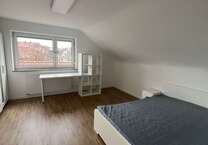 Wohnung zum Mieten in Stuttgart 580 € 15 m²