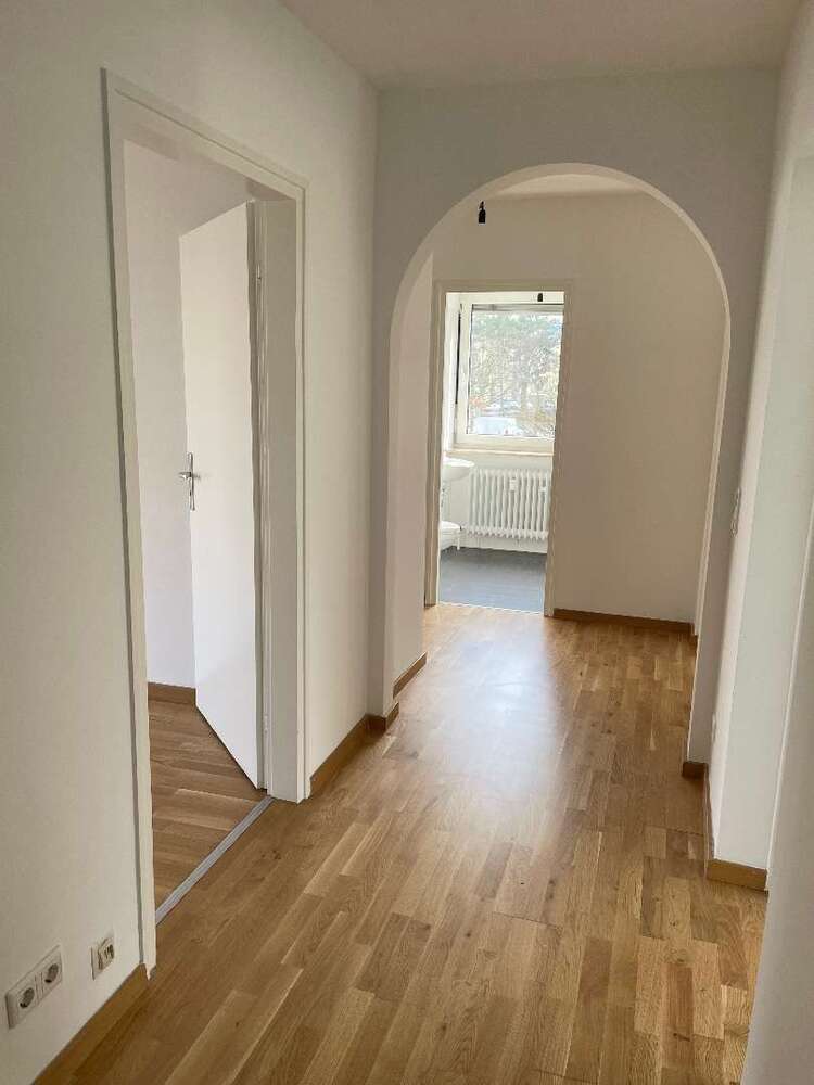 Wohnung zum Mieten in Nürnberg 771,74 € 68.66 m²