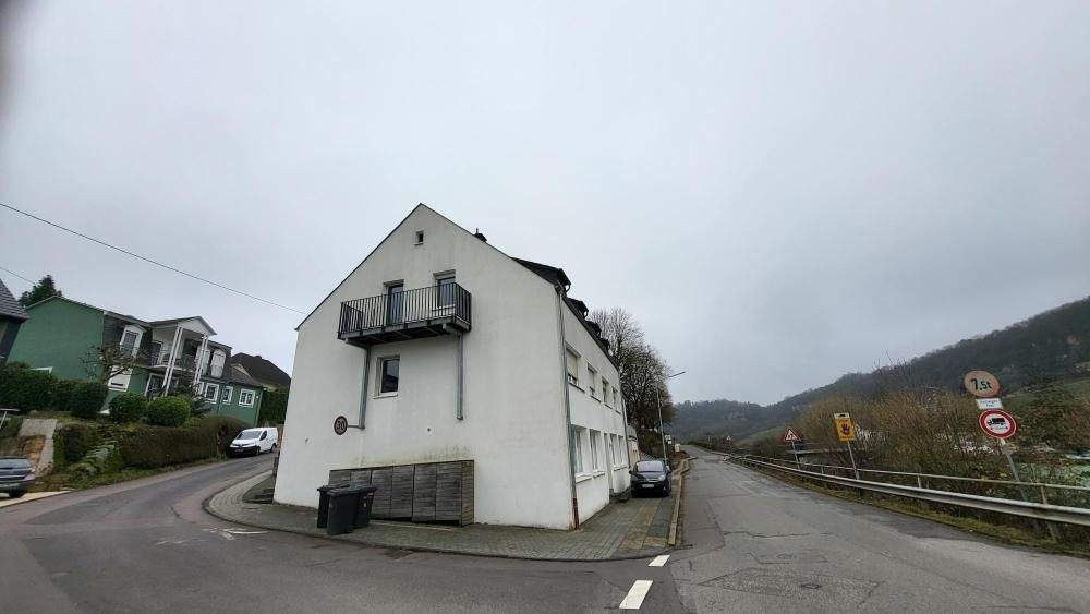 Tolle 3 Z Küche Bad Wohnung m. Moselblick in Wellen fussläufig zur Grenze Grevenmacher in Luxemburg. 3 zimmer