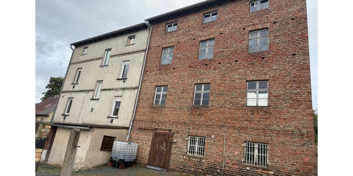 Einfamilienhaus Querfurt - 5 Zimmer, 160 m&sup2;, 91.000&euro; | Angebot:27073191