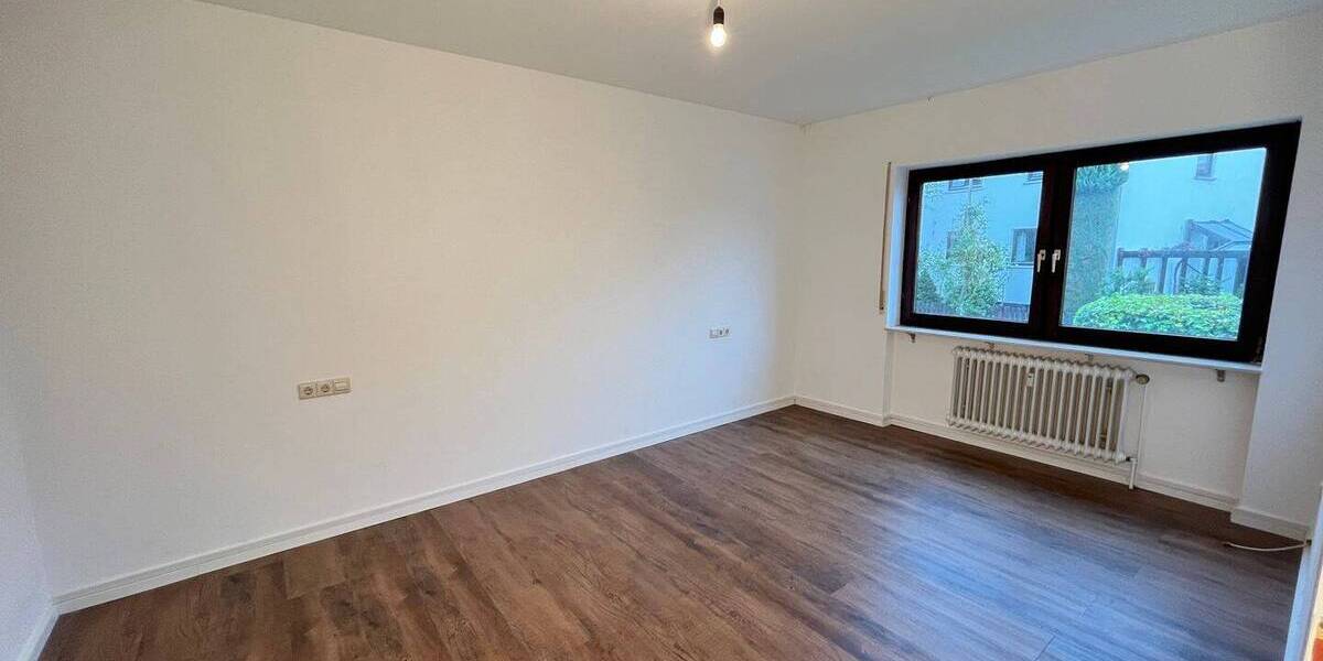Etagenwohnung Au am Rhein - 2 Zimmer, 65 m&sup2;, 650&euro; | Angebot:26540078