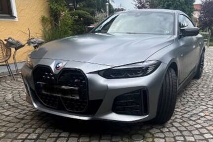 BMW i4 3.300 km 55.500 &euro; Bernhardswald 93170