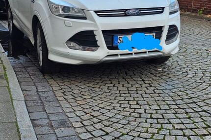 Ford Kuga 311.000 km 6.350 € Daldorf 24635
