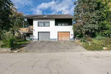 Haus Erbach - 8 Zimmer, 232 m&sup2;, 445.000&euro; | Angebot:23999859