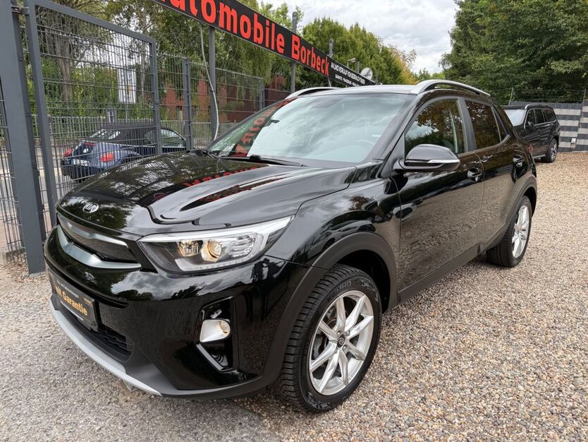 Kia Stonic 61.661 km 14.500 € Essen 45355