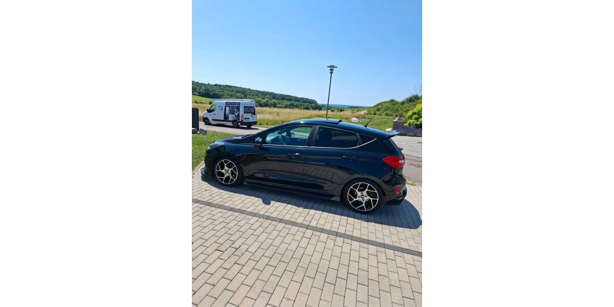 Ford Fiesta 106.000 km 13.500 &euro; Bitburg 54634