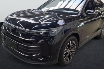 VW Tiguan 26.500 km 34.740 &euro; Burgoberbach 91595